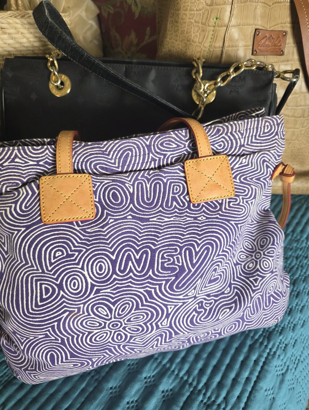 Dooney N Bourke Everyday Blue /cream Patterned Tote Bag with Tan Leather Trim